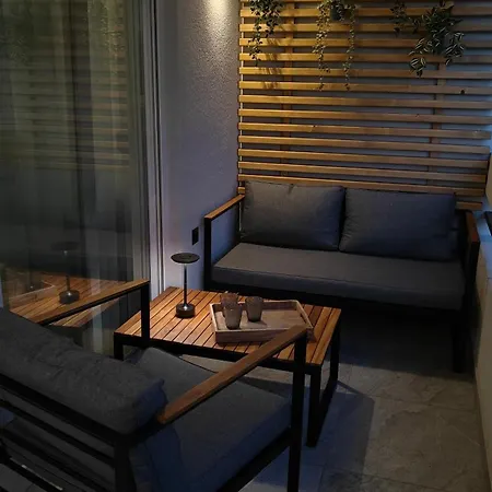 Angela's Place Appartement *